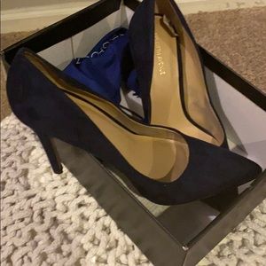 Saks Fifth Avenue Navy Suede Pump US 6.5